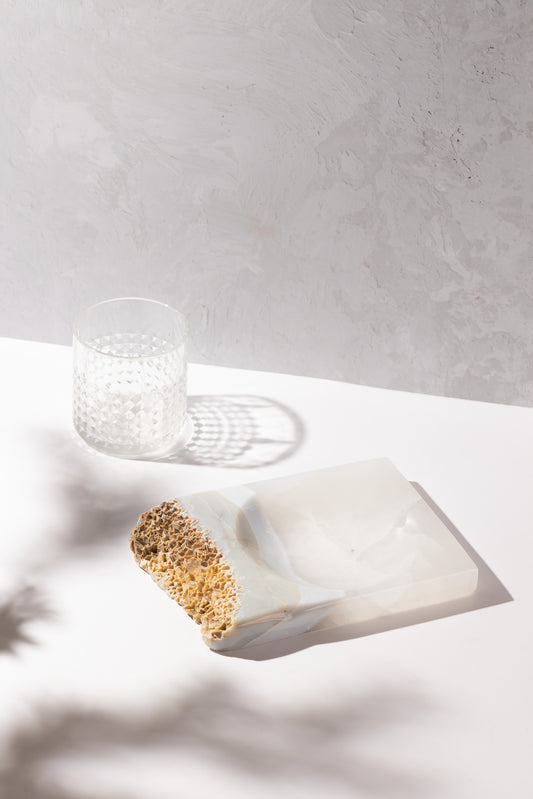 NATURAL EDGED CHALCEDONY TRAY